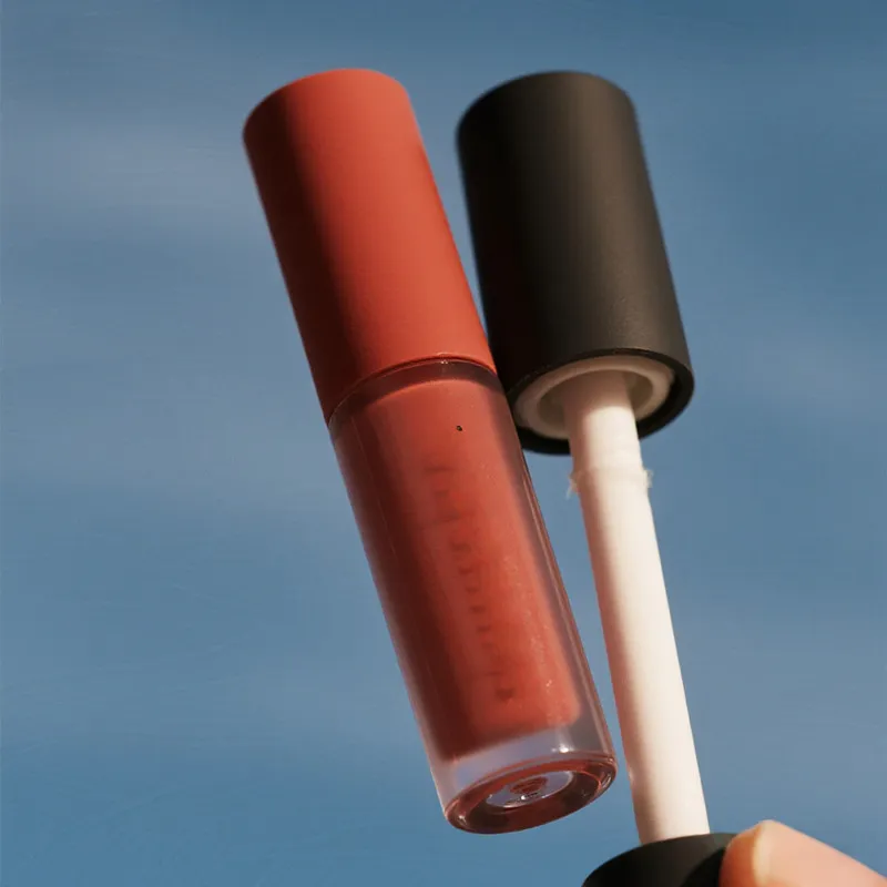 Pasokan kecantikan lip gloss